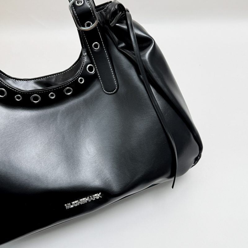 Torebki damskie w stylu vintag – Luxury Bags That Are Vegan recenzja i cena