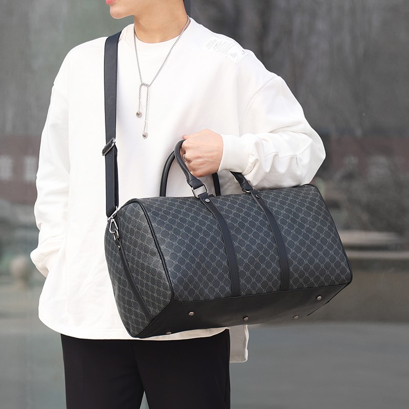Luksusowe Nowe Torby Podróżne  – Luxury Bags That Are Vegan recenzja i cena
