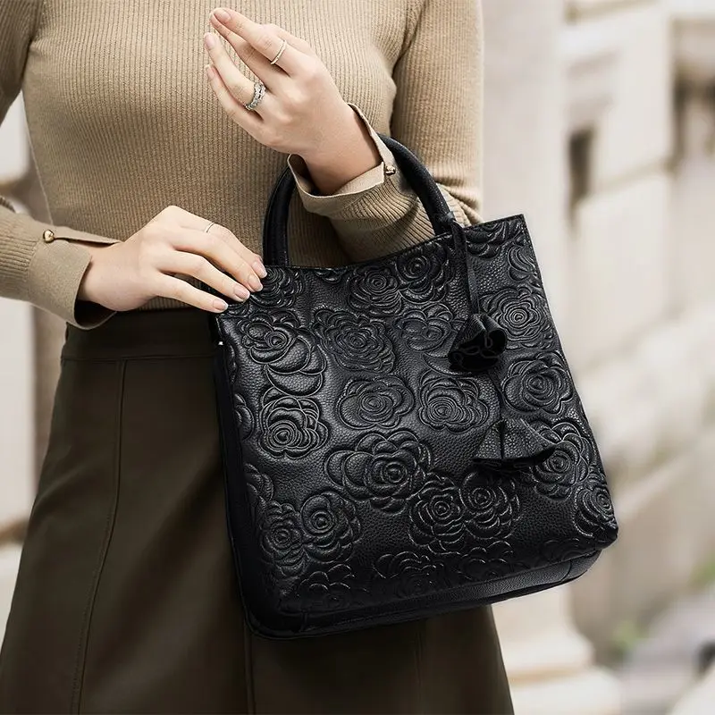 Lekka, luksusowa, elegancka, r – Luxury Bags That Are Vegan recenzja i cena