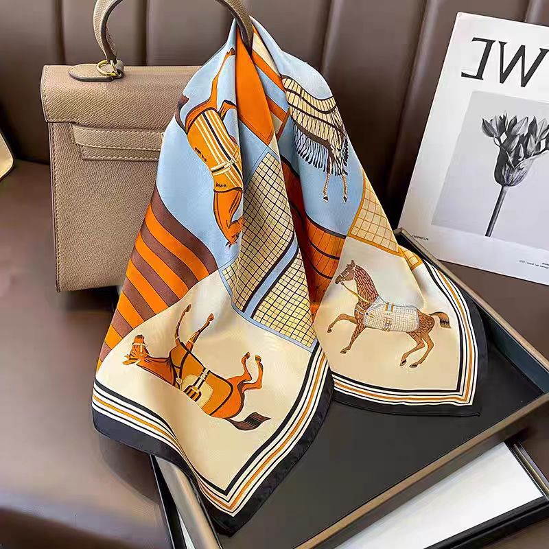 Luksusowa apaszka kwadratowa z – Luxury Bags In China recenzja i cena
