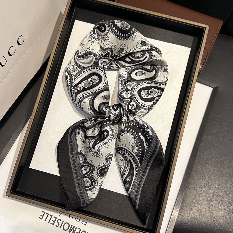 Luksusowa satynowa kwadratowa  – Luxury Bags In China recenzja i cena