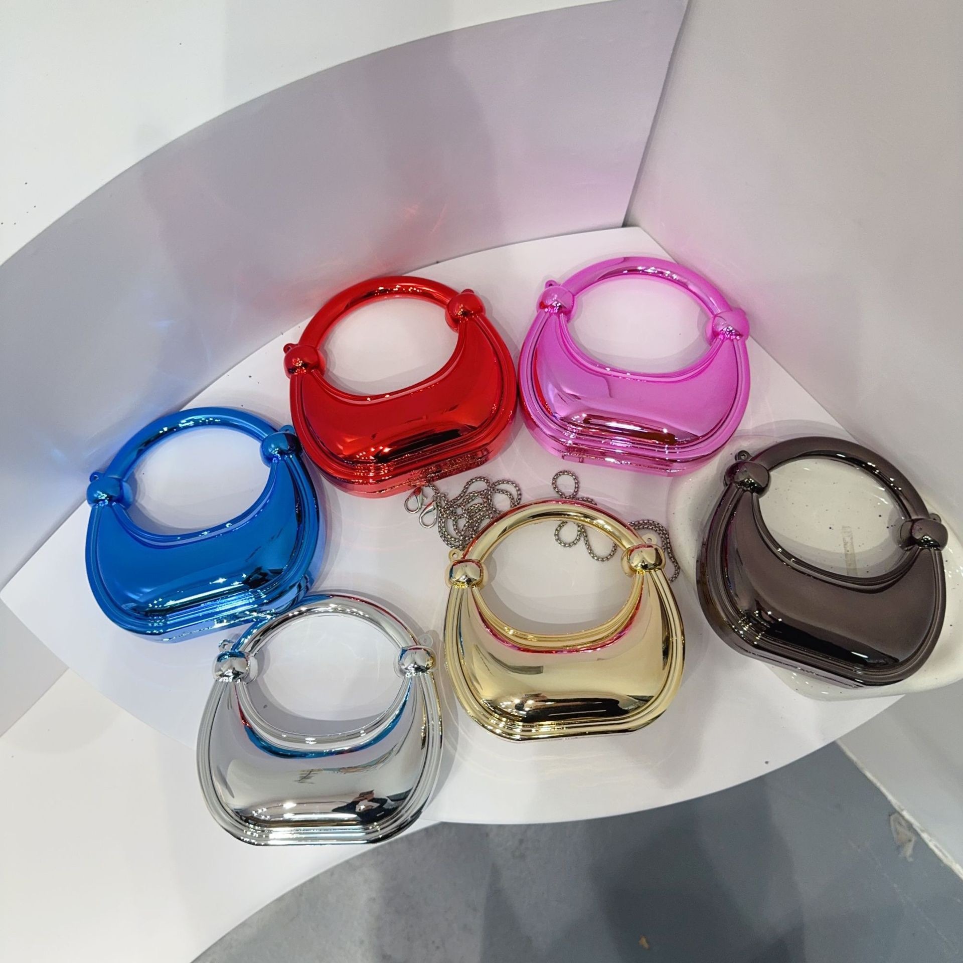 Mini złota torebka wieczorowa  – Luxury Bags Women recenzja i cena
