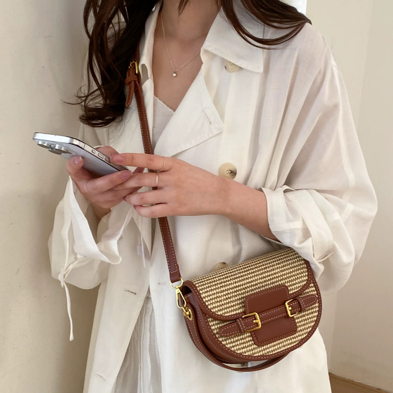 Mini torebki typu saddle bag w – Luxury Bags Women recenzja i cena